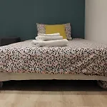 Spazio Cavour 게스트하우스 4*