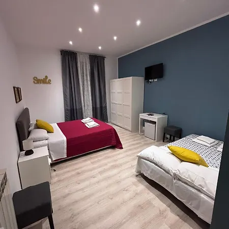Spazio Cavour 게스트하우스 4*