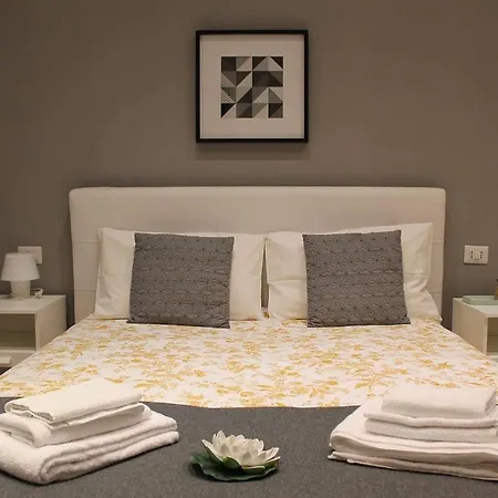 Spazio Cavour ローマ