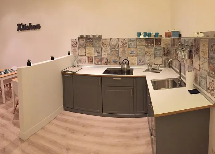 Spazio Cavour בית הארחה